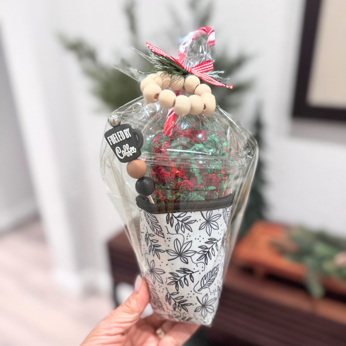 Neoprene Cup Cozy Gift set-Black leaves