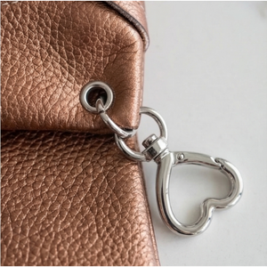 Travel Tissue Holder Bag Charm – Bronze