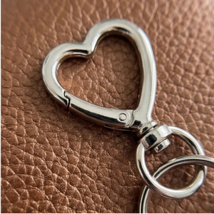 Travel Tissue Holder Bag Charm – Bronze